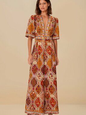 NEW FARM RIO Women’s Floral V-Neck Jumpsuit